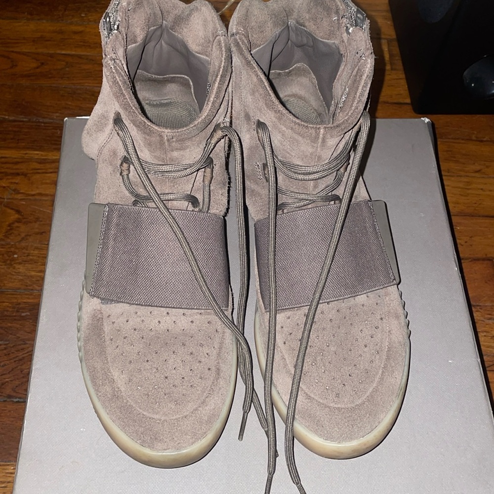 Yeezy 750